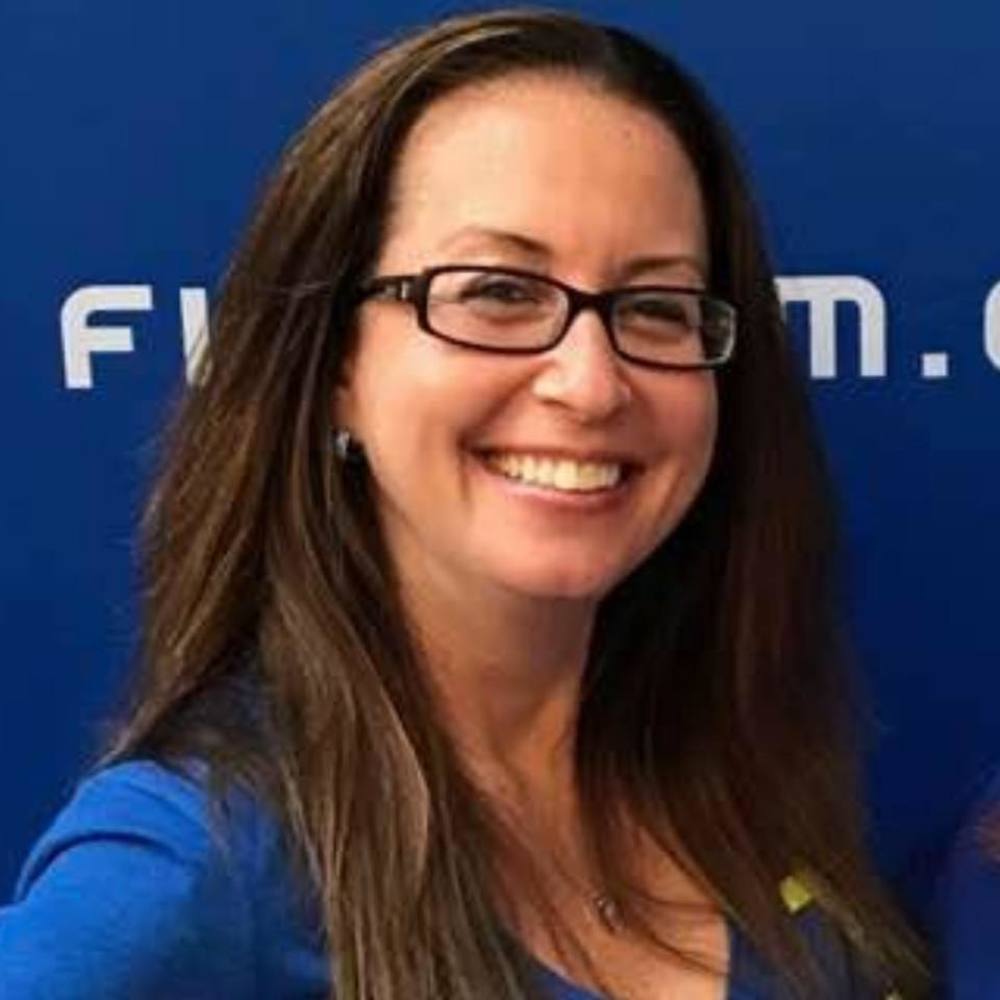 Meet your Posher, Debbie